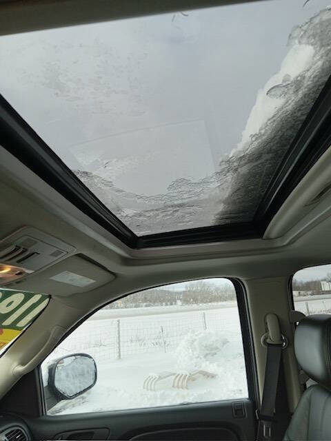 Used 2012 Chevrolet Suburban LT w/ Luxury Package image 8