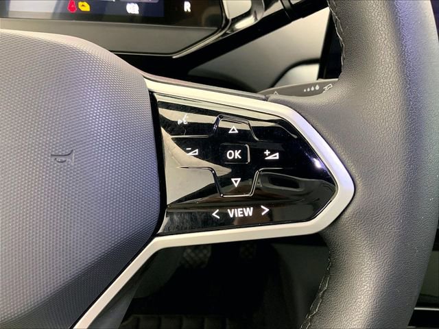 Used 2023 Volkswagen ID.4 Pro AWD/4WD image 14