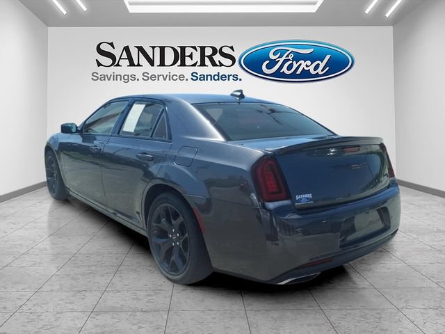 Used 2022 Chrysler 300 S w/ Comfort Group RWD image 4