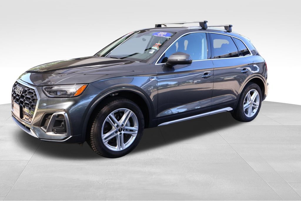 Used 2023 Audi Q5 e Premium w/ Convenience Package AWD/4WD image 13