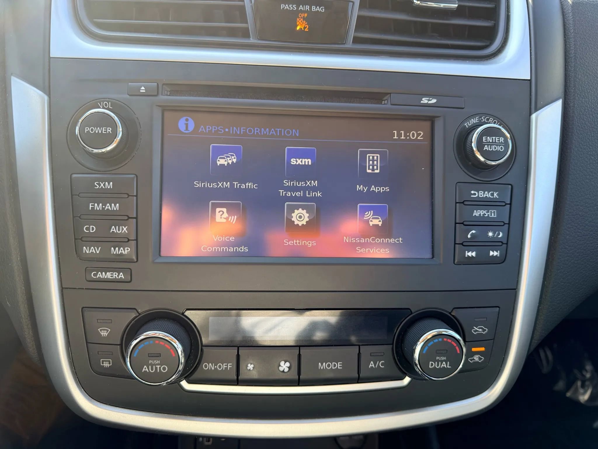 Used 2017 Nissan Altima 2.5 SL w/ 2.5 Technology Package image 13