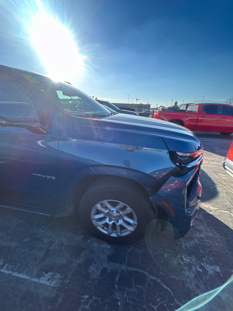 Used 2023 Chevrolet Suburban LT AWD/4WD image 14