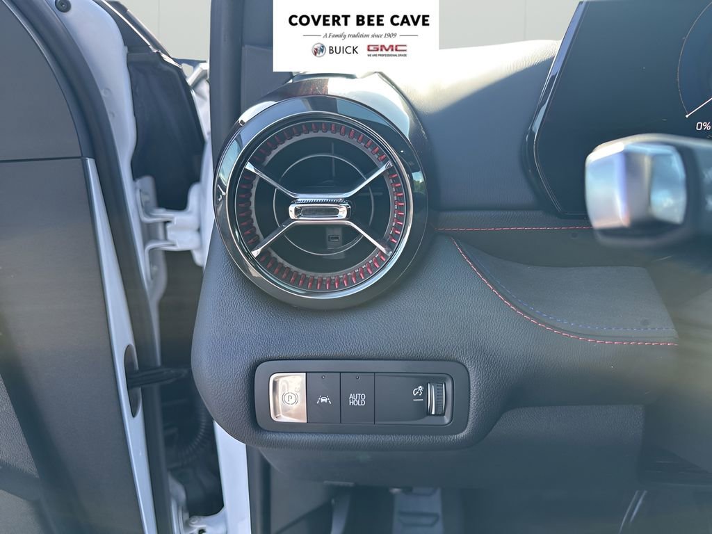 Used 2024 Chevrolet Blazer EV RS image 33