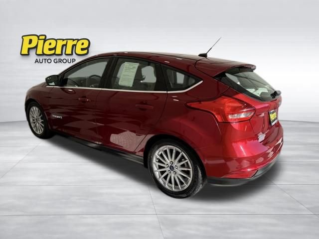 Used 2015 Ford Focus Electric Hatchback image 2