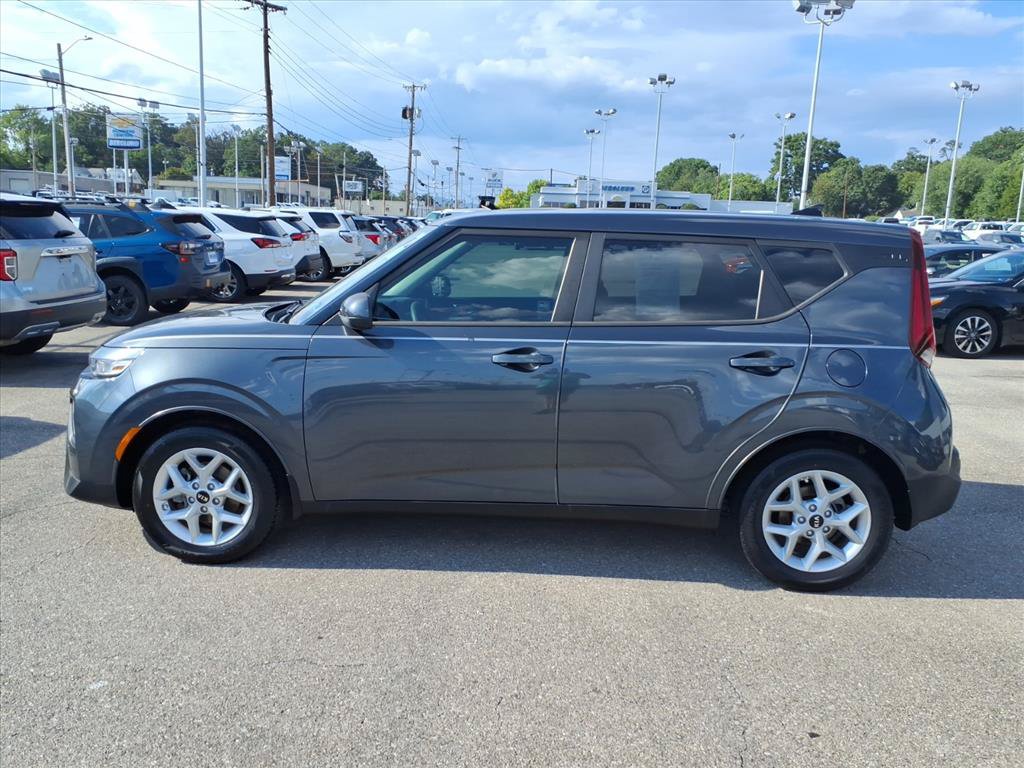 Used 2021 Kia Soul S FWD image 7