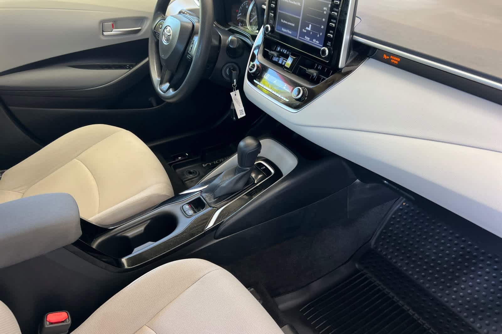 Certified 2020 Toyota Corolla LE FWD image 15