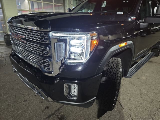 Used 2021 GMC Sierra 2500 Denali w/ Denali Black Diamond Edition image 25