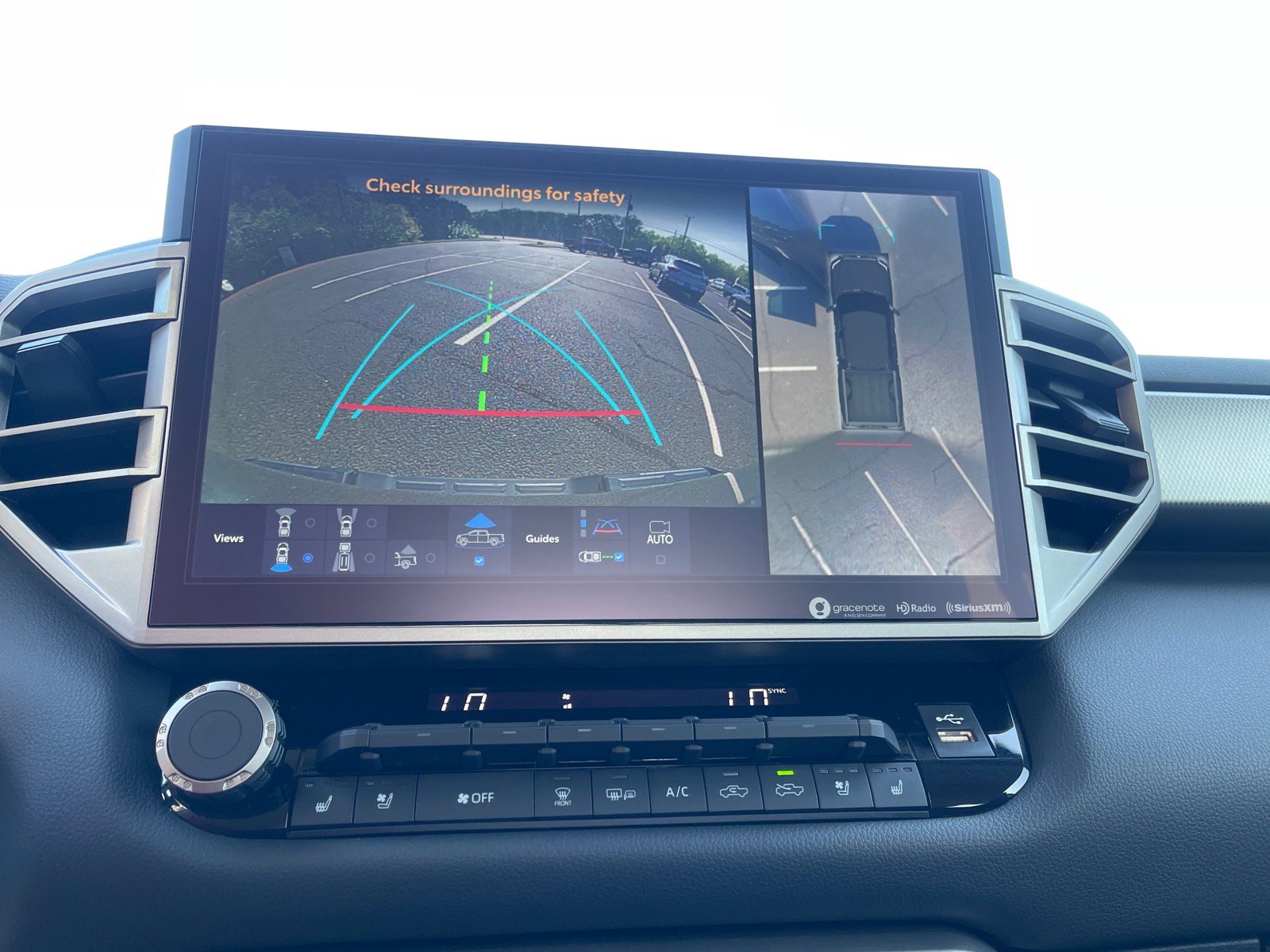 Used 2023 Toyota Tundra Limited image 6