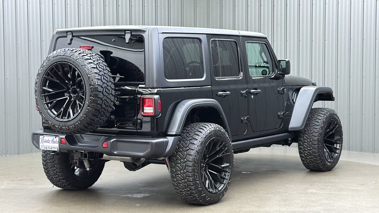 Used 2025 Jeep Wrangler Unlimited Sport AWD/4WD image 5