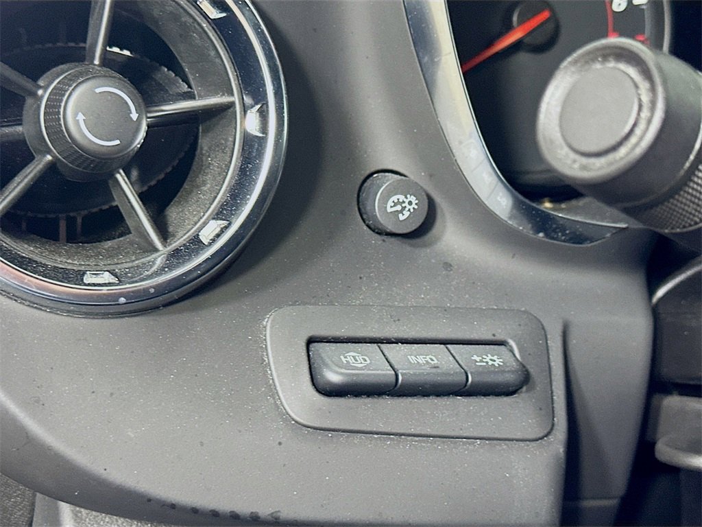 Used 2021 Chevrolet Camaro SS image 18