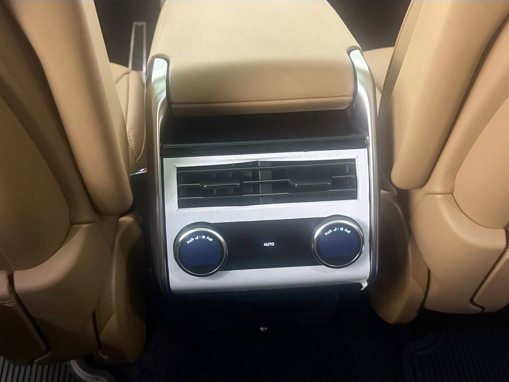 New 2026 Land Rover Range Rover Autobiography image 25
