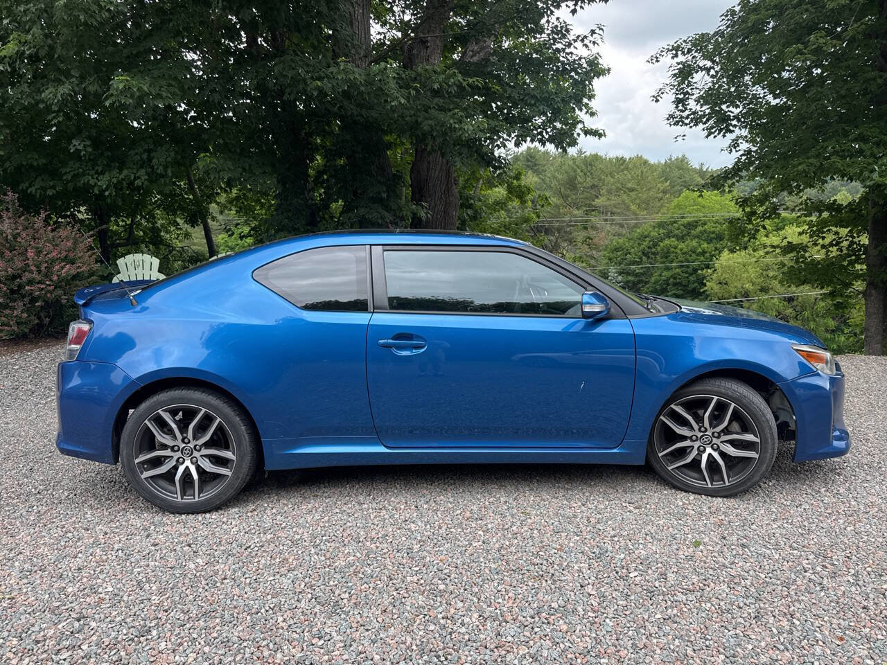 Used 2015 Scion tC FWD image 4