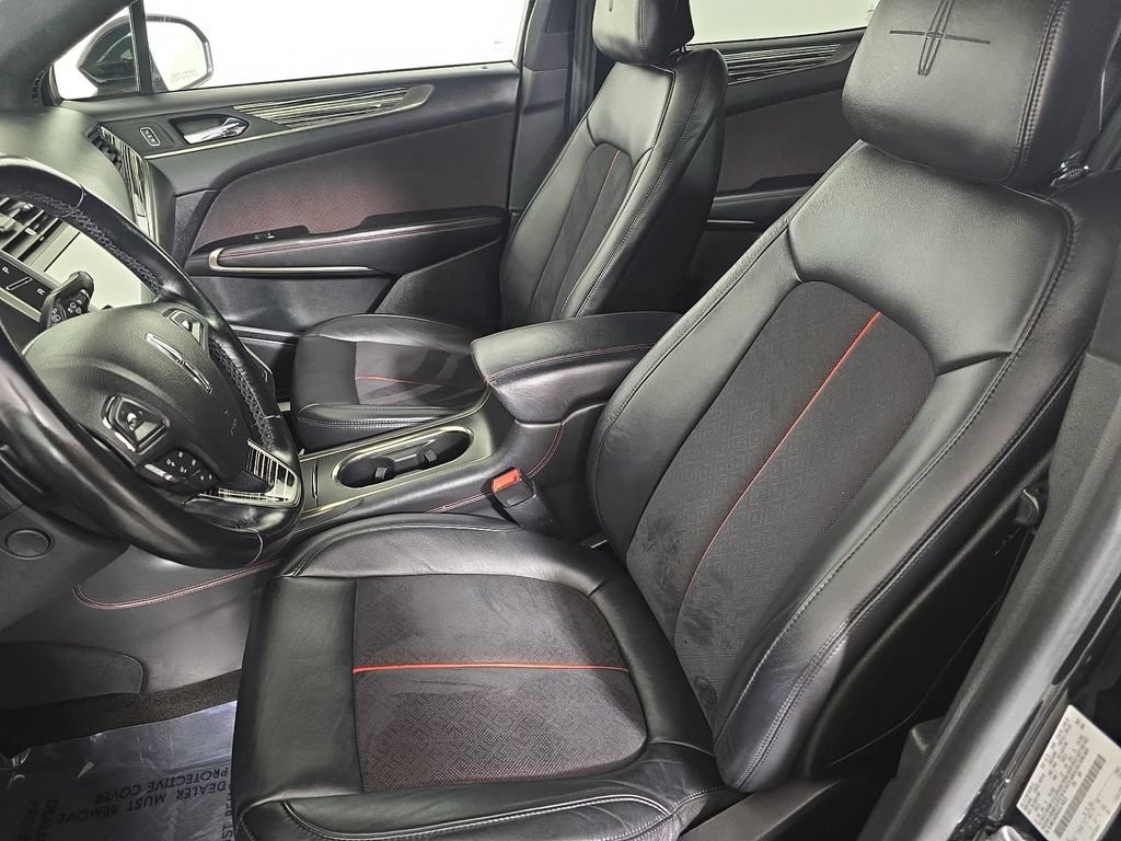 Used 2018 Lincoln MKC Black Label w/ Lincoln MKC Climate Package AWD/4WD image 11