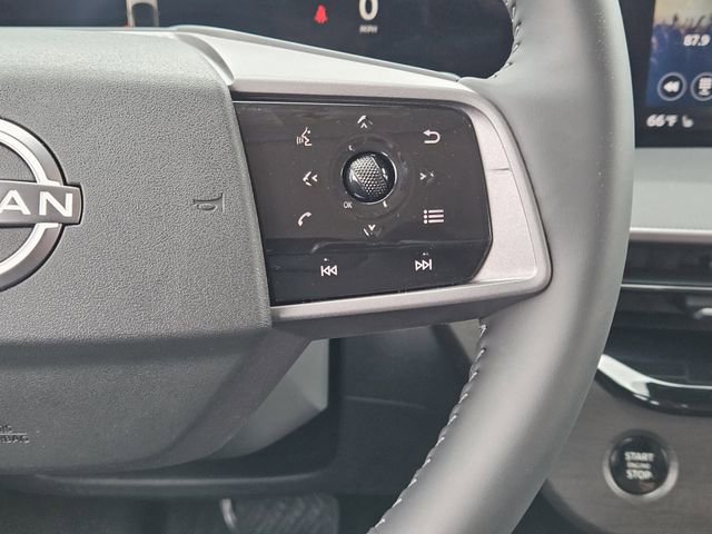 Used 2025 Nissan Murano SV image 28