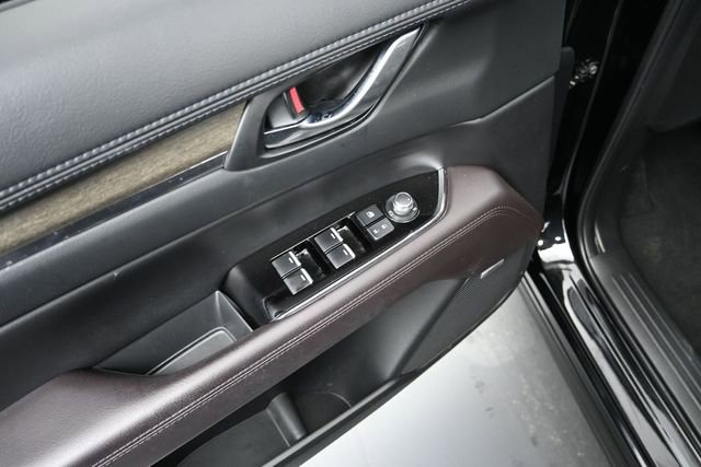 Certified 2023 MAZDA CX-5 Signature AWD/4WD image 16