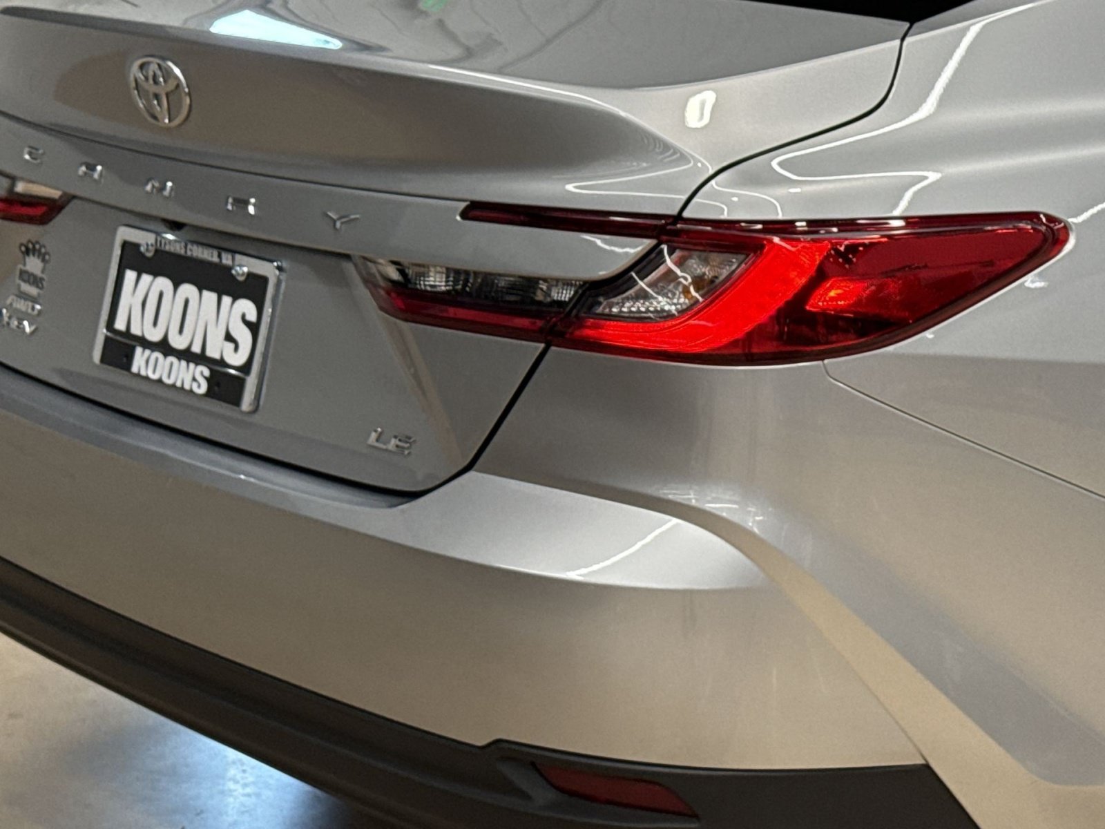 Used 2025 Toyota Camry LE w/ Convenience Package AWD/4WD image 29