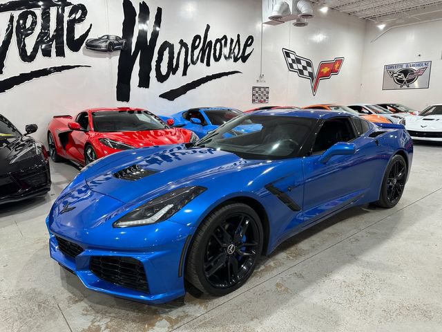 Used 2015 Chevrolet Corvette Stingray Coupe w/ 3LT Preferred Equipment Group image 24