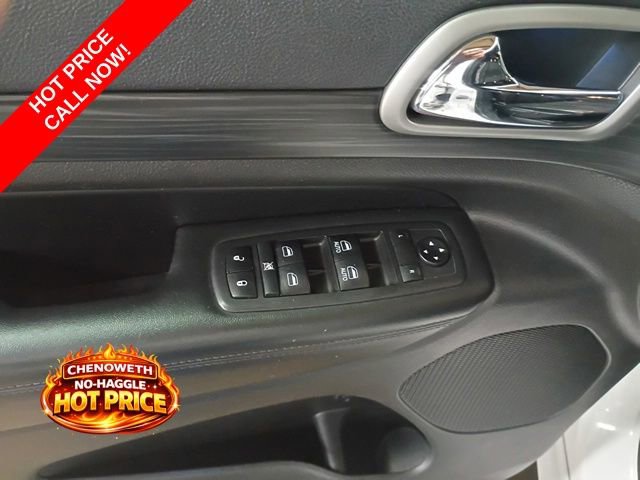 Used 2019 Jeep Grand Cherokee Altitude image 7