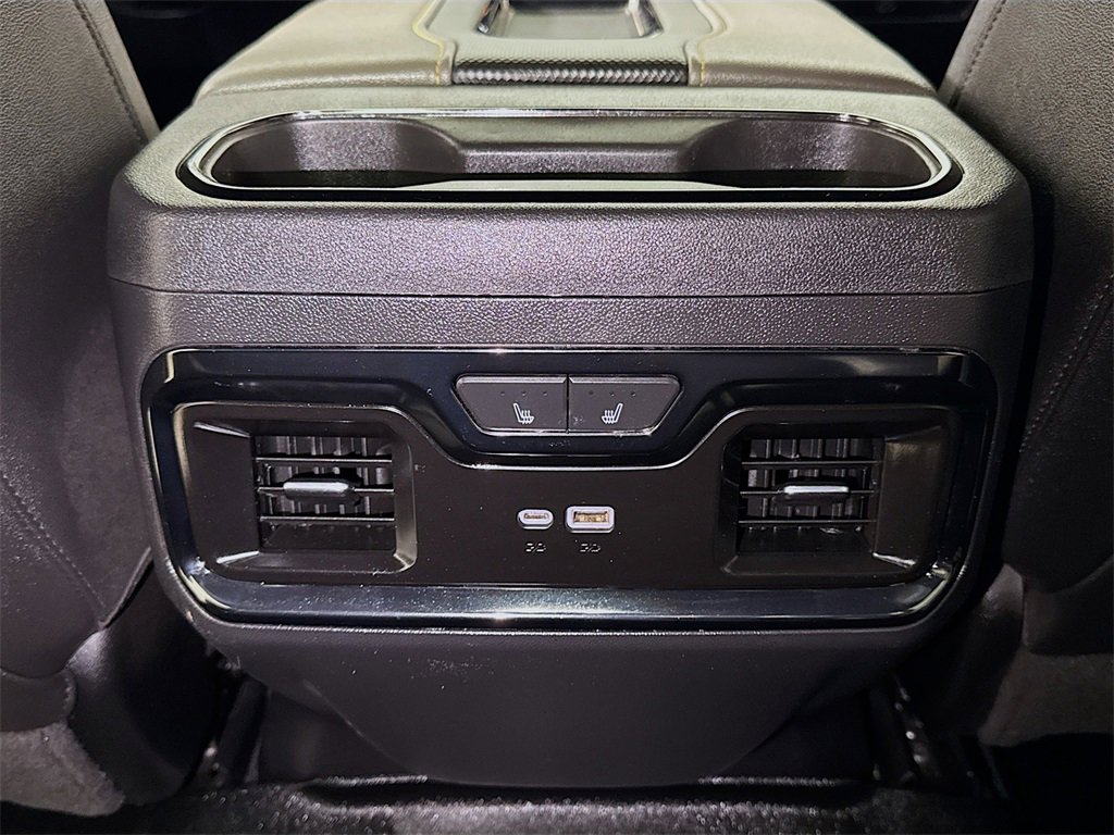 Used 2022 Chevrolet Silverado 1500 ZR2 w/ Technology Package image 24