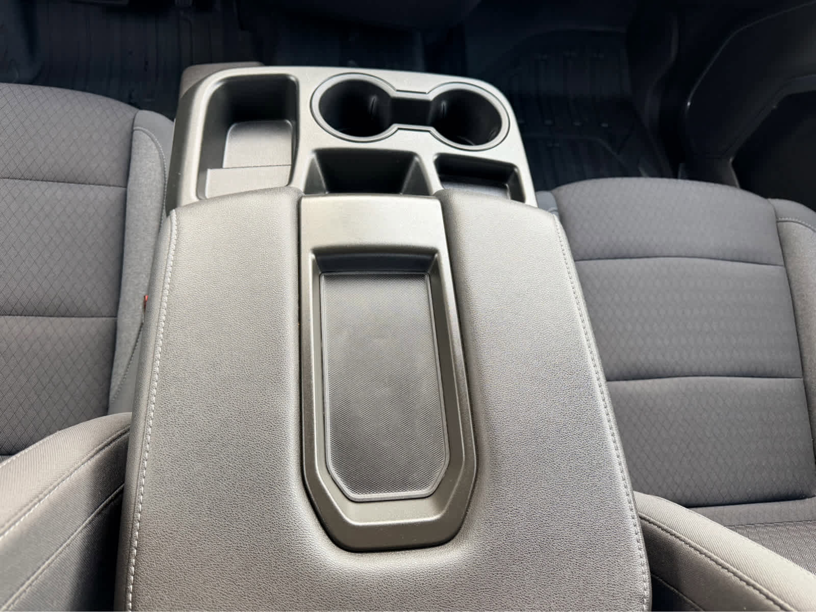 Used 2024 GMC Sierra 1500 Elevation w/ LPO, Elevation Black Package image 16