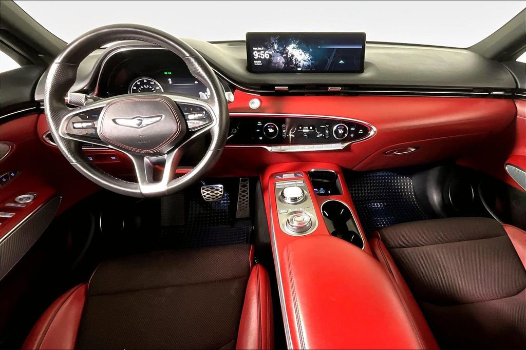 Used 2022 Genesis GV70 3.5T Sport image 15