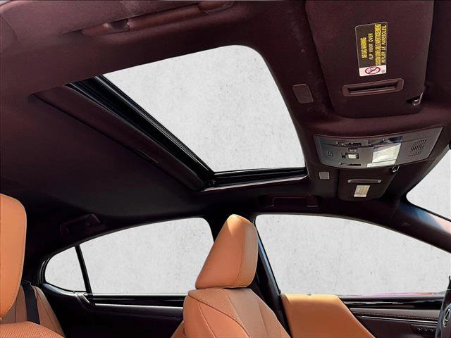 Used 2021 Lexus ES 350 w/ Premium Package image 16