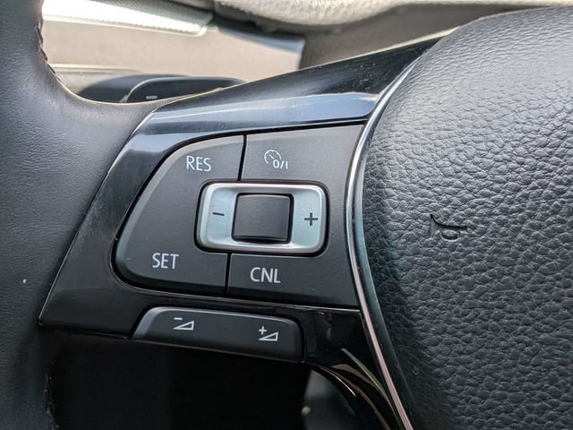 Used 2017 Volkswagen Passat 1.8T R-Line w/ R-Line Lighting Package FWD image 24