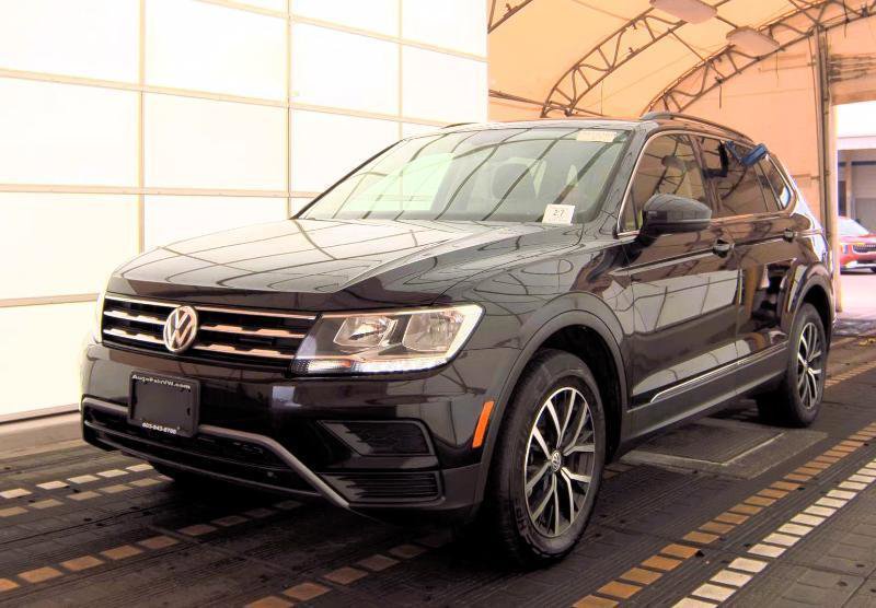 Used 2021 Volkswagen Tiguan SE w/ Panoramic Sunroof Package AWD/4WD image 7