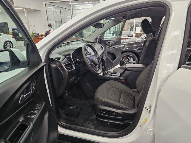 Used 2020 Chevrolet Equinox LT FWD image 29