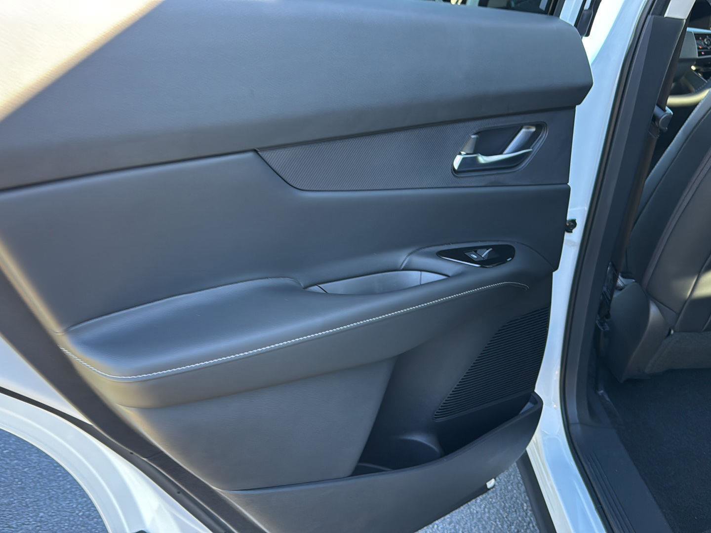 New 2026 Nissan Murano SL image 15