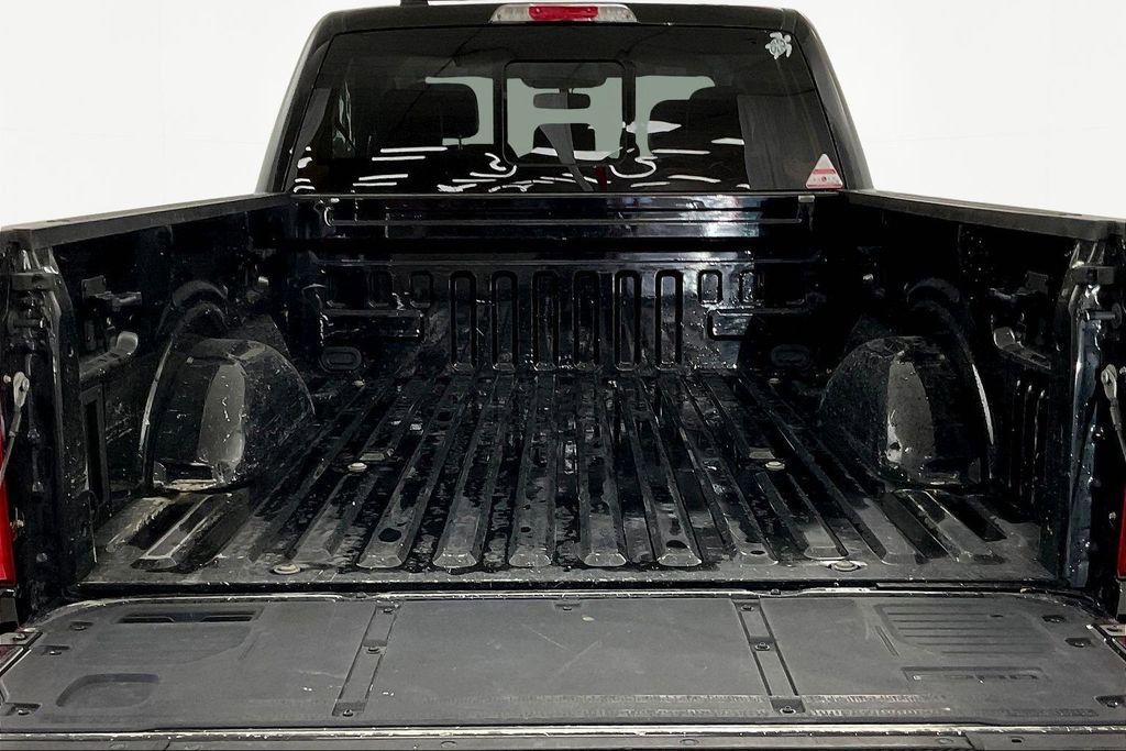 Used 2021 Ford F150 Lariat image 7