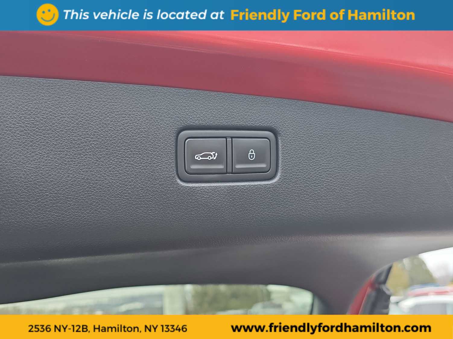 Used 2023 Genesis GV70 2.5T w/ Advanced Package image 12