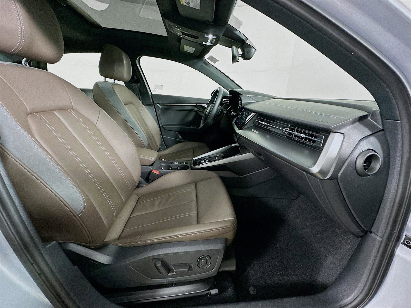 Used 2022 Audi A3 2.0T Premium w/ 18" Wheel Package image 27