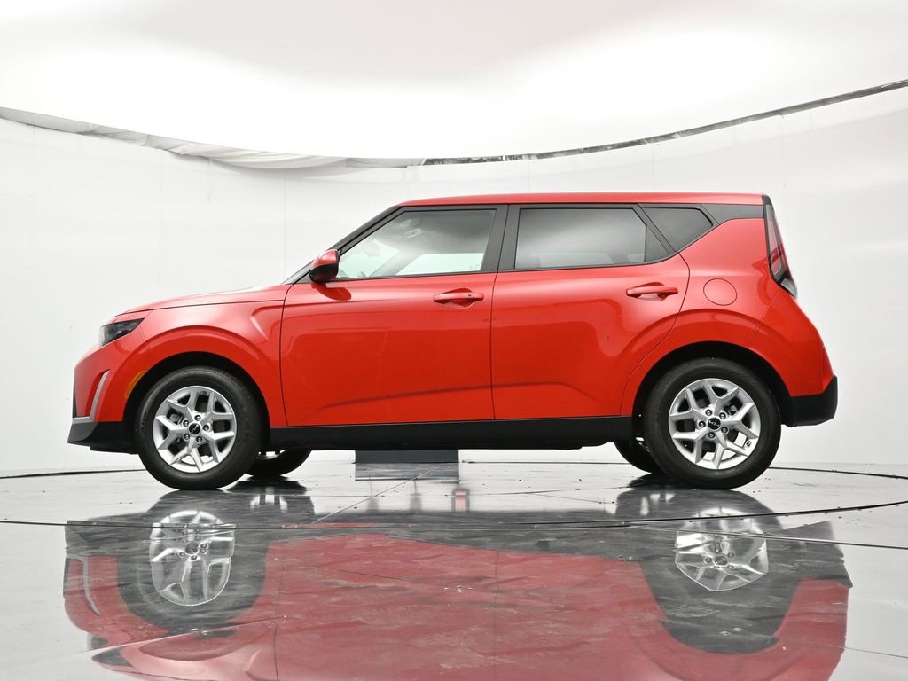 Used 2024 Kia Soul S image 41