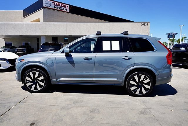 Used 2023 Volvo XC90 T8 Ultimate w/ Protection Package Premier AWD/4WD image 8