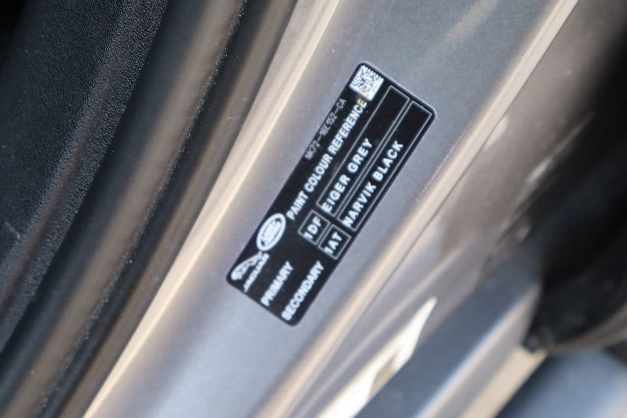 Used 2024 Land Rover Defender 130 S AWD/4WD image 33