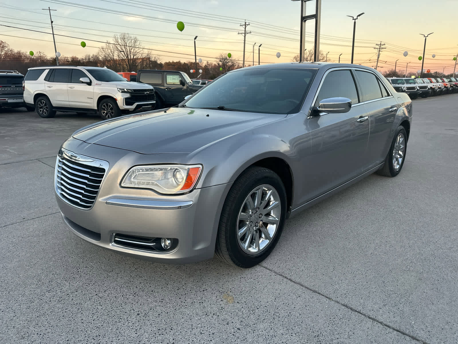 Used 2011 Chrysler 300 Limited image 4