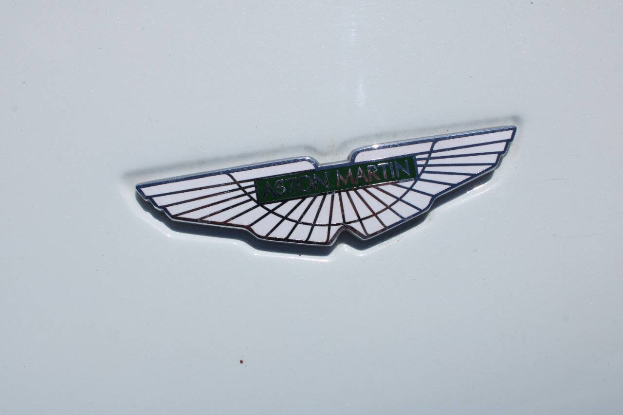 Used 2008 Aston Martin V8 Vantage Coupe RWD image 35