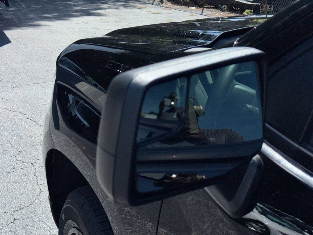 New 2026 Chevrolet Silverado 1500 Custom w/ LPO, Dark Essentials Package RWD image 11