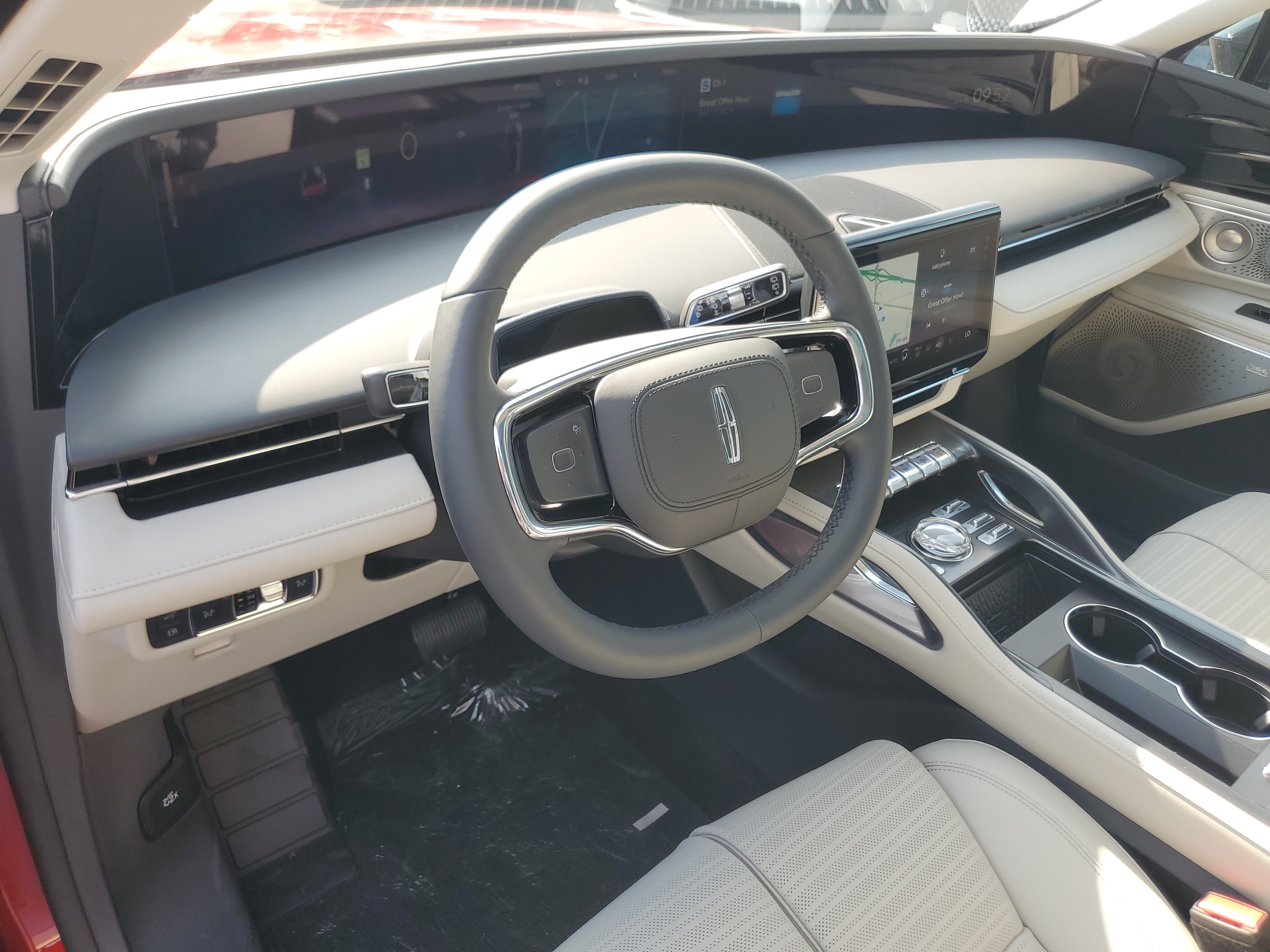 New 2026 Lincoln Nautilus Reserve AWD/4WD image 13