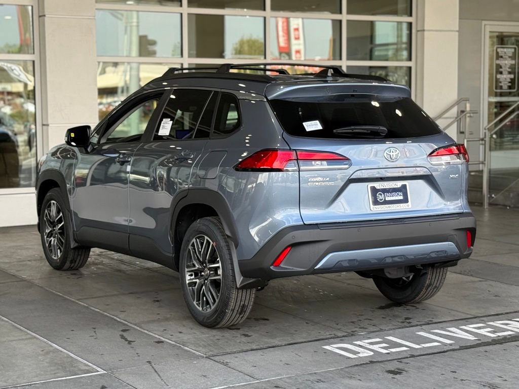 Used 2026 Toyota Corolla Cross XLE image 9