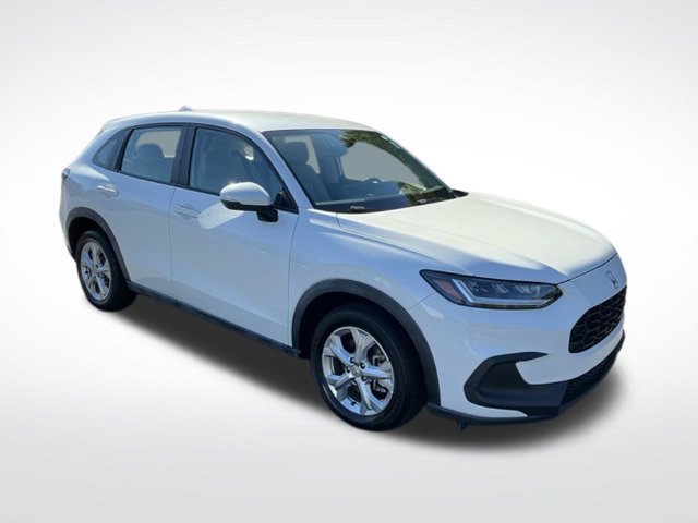 Used 2023 Honda HR-V LX image 7