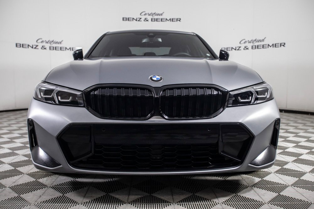 Used 2025 BMW 330i Sedan w/ M Sport Package image 4