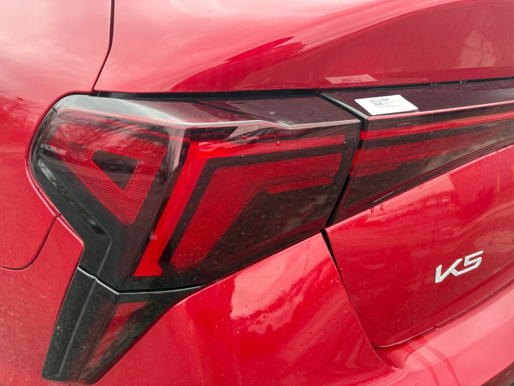 New 2025 Kia K5 LXS FWD image 19