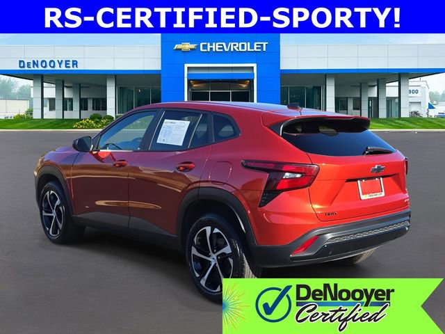Used 2024 Chevrolet Trax RS image 7
