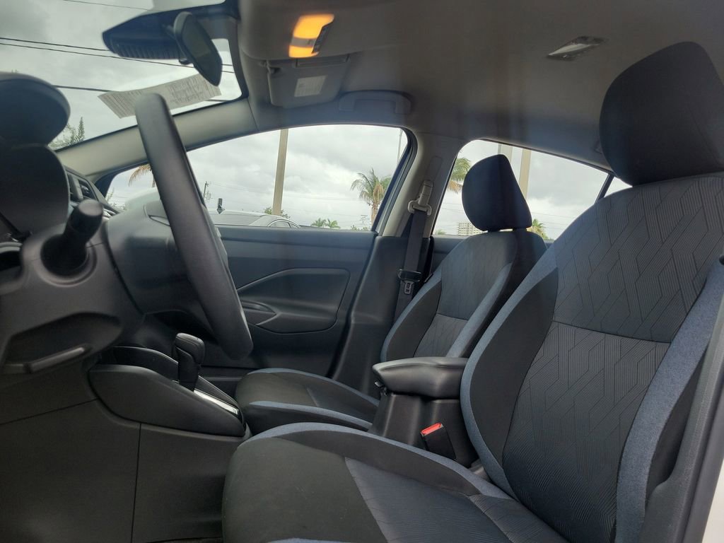 Certified 2025 Nissan Versa SV w/ Trunk Package FWD image 24