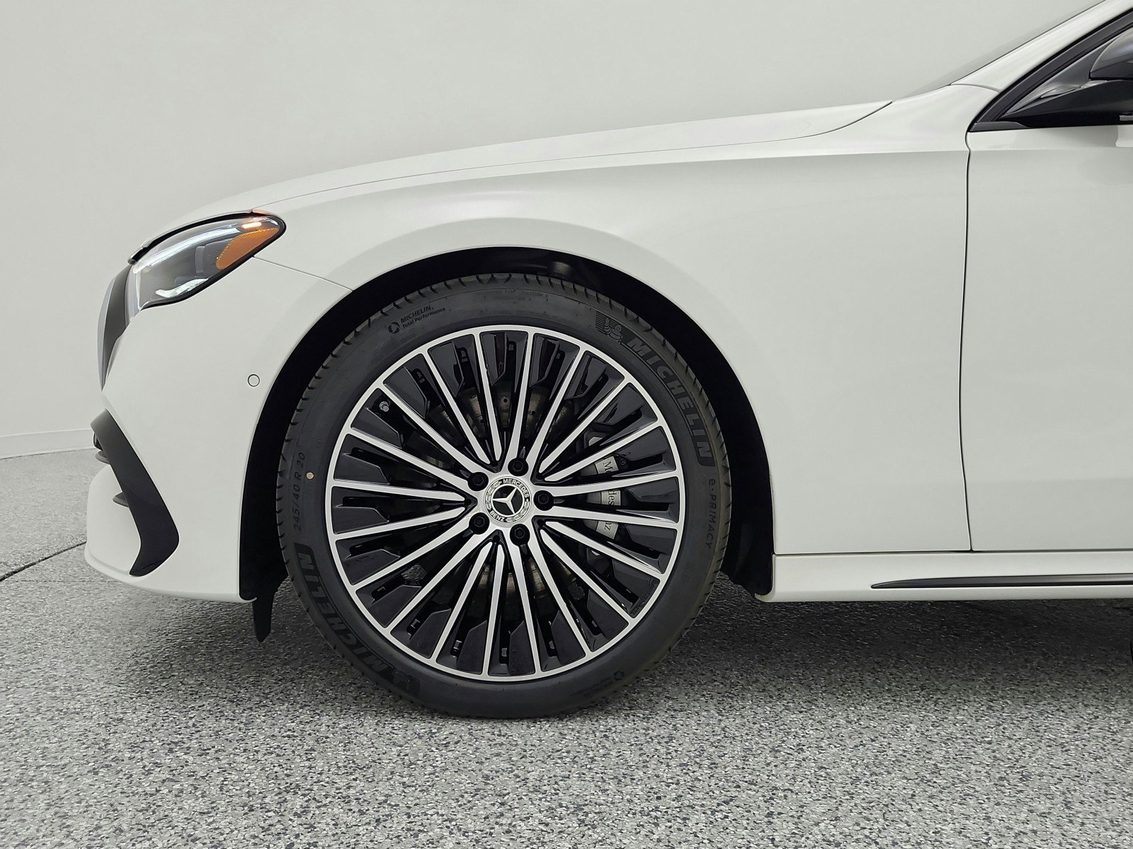 New 2026 Mercedes-Benz E 450 4MATIC Sedan image 12