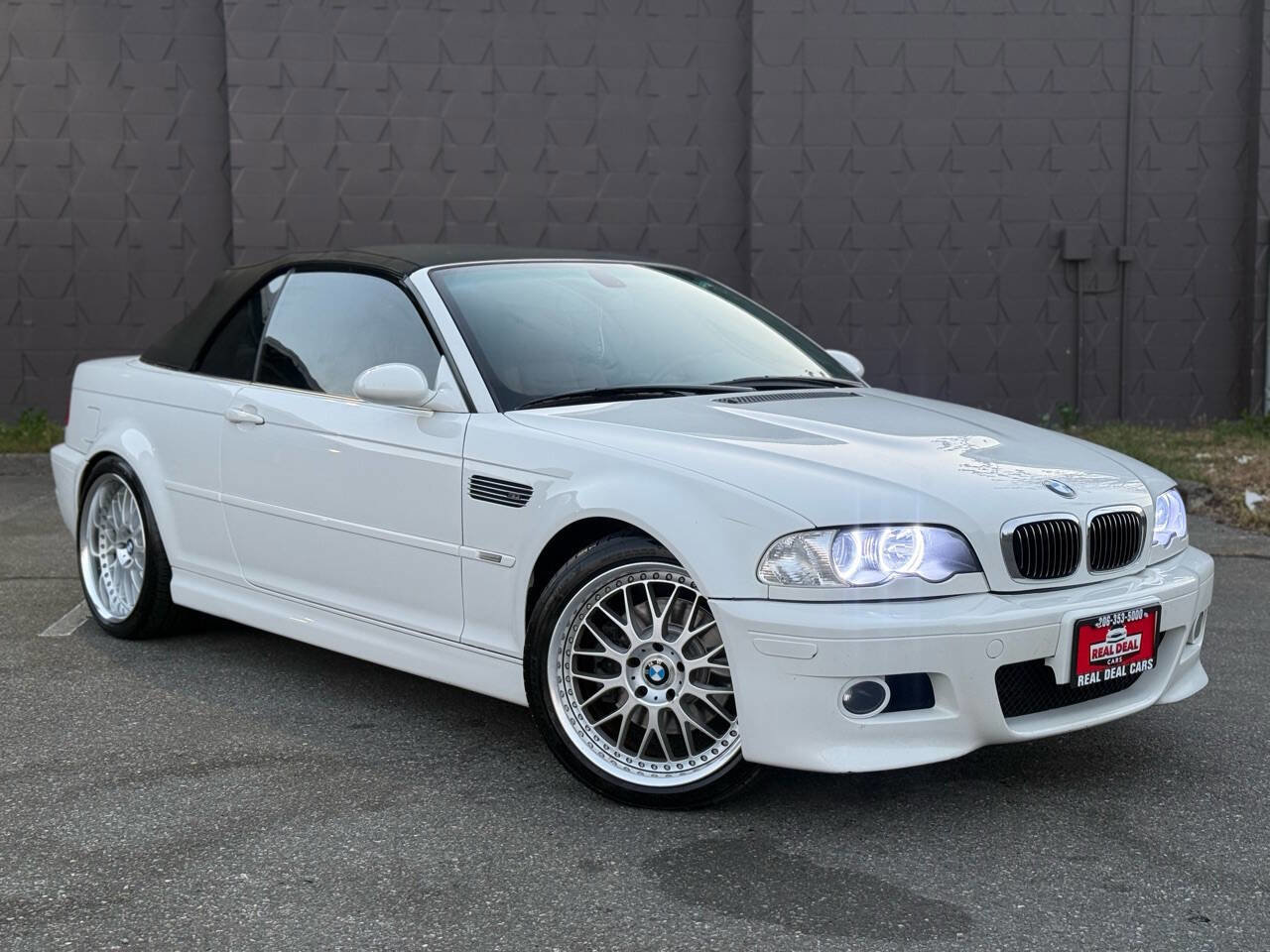 Used 2006 BMW M3 Convertible RWD image 3