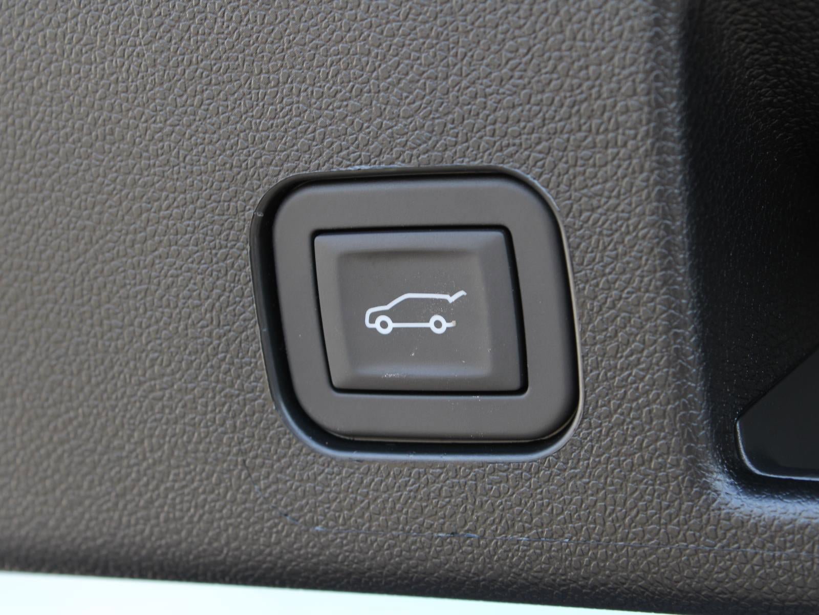 New 2026 Chevrolet Equinox EV LT AWD/4WD image 10