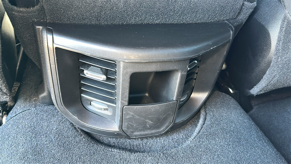 Used 2025 RAM 2500 Big Horn AWD/4WD image 30